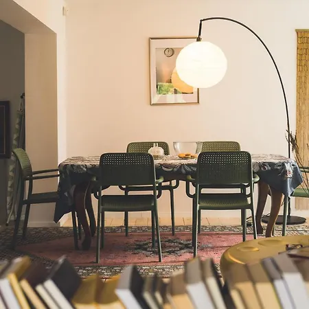 Large Guest House, Shared With The Hosts, Convenient With Children